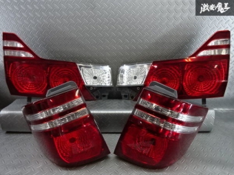 1 ไฟท้าย Toyota Alphard 10 ตัวแรก ปี 2005-2007 สินค้าสภาพดี คู่ซ้าย ขวา
