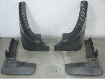 Nissan Serena C23 นิสสัน เซเรน่า C23 日産セレナ C23 (สินค้าสั่งซื้อ บรรทุกทางเรือใช้เวลา 25-30วัน)