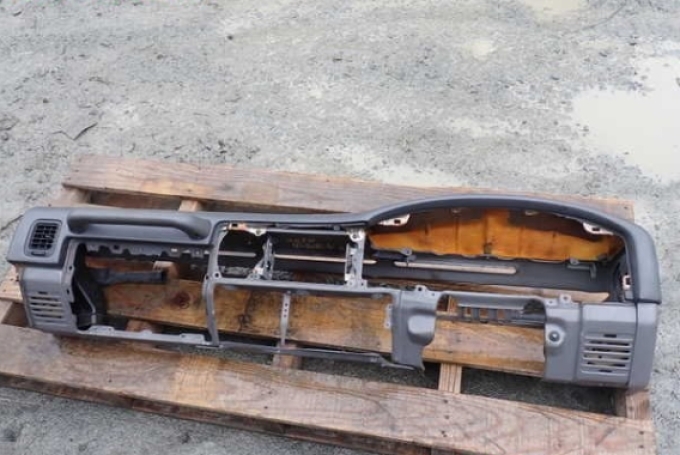 FJ120 FJ40 FJ45 BJ40 LJ78G UZJ100W KZJ78W HJ61V FZJ80G HZJ81V Dashboard แดชบอร์ด ダッシュボード (สินค้าพรีออเดอร์จากประเทศญี่ปุ่นใช้เวลาจัดส่ง 25-30 วัน)