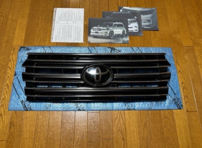 VZJ125W KDJ120W KDJ121W KDJ125W KZJ71W KZJ78W TRJ150W GDJ150W GDJ151W Land Cruiser/Land Cruiser Prado กระจังหน้า (สินค้าพรีออเดอร์จากประเทศญี่ปุ่นใช้เวลาจัดส่ง 25-30 วัน)