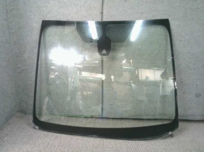 กระจกบังลมหน้าแท้ Nissan Serena C23 C25 C26 C27 C28 (สินค้าสั่งซื้อ บรรทุกทางเรือใช้เวลา 25-30วัน)