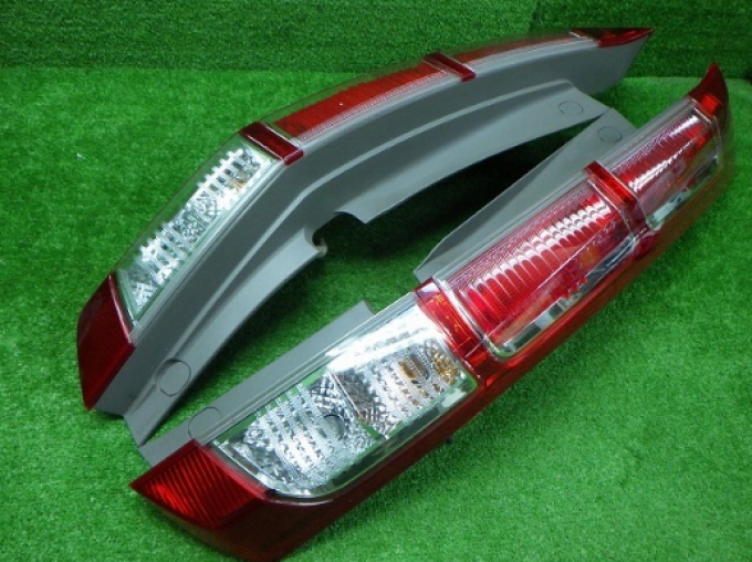 Honda Stream RN1 RN2 RN6 RN7 RN8 RN9 RN8 RSZ  (Pre-order product, takes 25-30 days by ship)