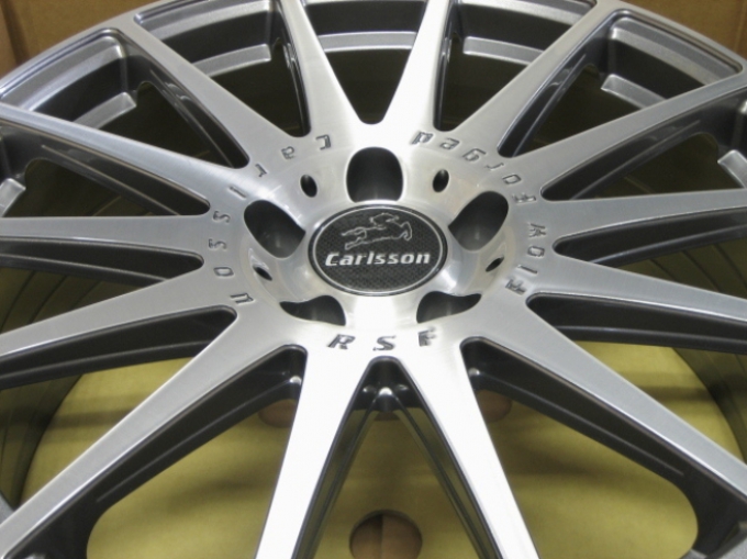 (สินค้าสั่งซื้อ ใช้เวลา 25-30 ทางเรือ ) Carlson 1/14RSF 19 นิ้ว 2 วง และ 20 นิ้ว 2 วง ของใหม่รวม 4วง OAlphard Vellfire Crown Lexus GS และอื่นๆ