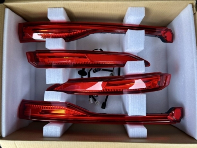 ZSU60W ZSU65W AVU65W MXUA80 AXUH80 ACU30 MCU30 GSU30 MHU38W แฮริเออร์ ไฮบริด Harrier Hybrid ハリアー ハイブリッド (สินค้าพรีออเดอร์จากประเทศญี่ปุ่นใช้เวลาจัดส่ง 25-30 วัน)