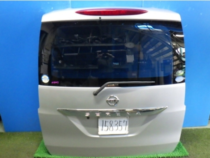 Nissan Serena C26 นิสสัน เซเรน่า C26 日産セレナ C26 (สินค้าสั่งซื้อ บรรทุกทางเรือใช้เวลา 25-30วัน)