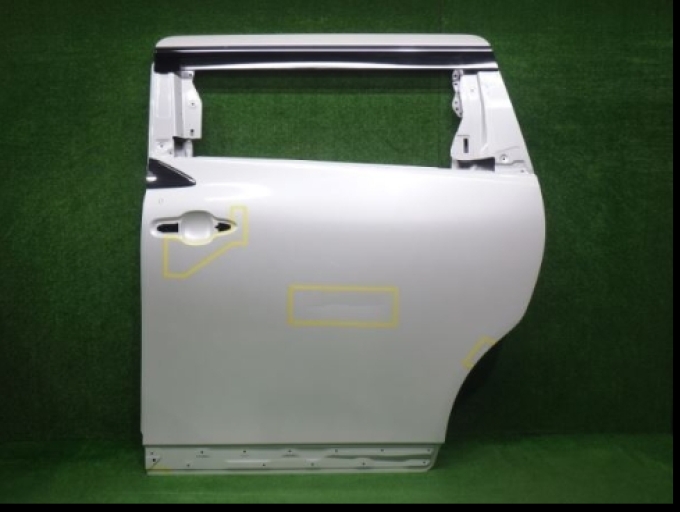 AGH40 AGH45 AAHH40W AAHH45W TAHA40W TAHA45W VELLFIRE ALPHARD (สินค้าพรีออเดอร์จากประเทศญี่ปุ่นใช้เวลาจัดส่ง 25-30 วัน)