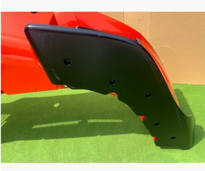 Lamborghini Aventador LP700-4 กันชนหน้า แท้มือสอง (สินค้าพรีออเดอร์จากประเทศญี่ปุ่นใช้เวลาจัดส่ง 25-30 วัน)