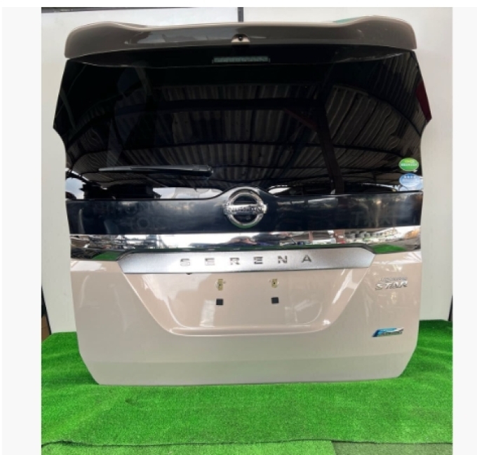 Nissan Serena C27 นิสสัน เซเรน่า C27 日産セレナ C27 (สินค้าสั่งซื้อ บรรทุกทางเรือใช้เวลา 25-30วัน)