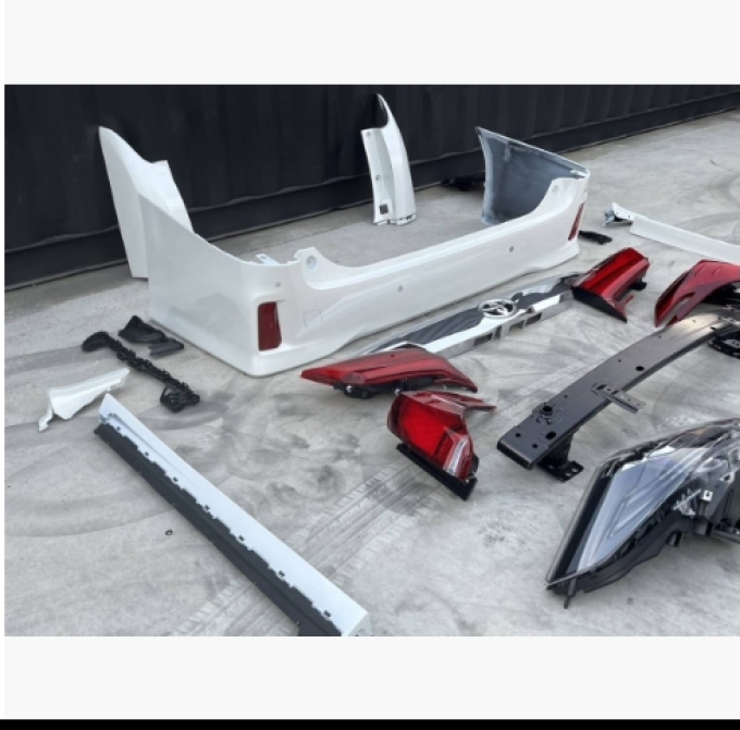 Alphard 30 ซีรีส์ ปลายรุ่น SC ชุดแต่ง หน้า/ข้าง/หลัง/ไฟหน้า/ไฟท้าย/ชุดกันชนหลัง AGH30W 070 ถอดออกจากรถใหม่ (สินค้าพรีออเดอร์จากประเทศญี่ปุ่นใช้เวลาจัดส่ง 25-30 วัน)