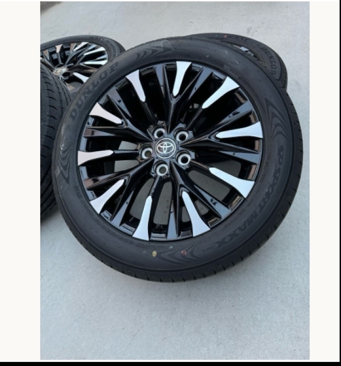 ถอดจากรถใหม่ 225/55R19 40 Alphard Vellfire Executive Lounge ชุดยางและล้อ 4 วง (สินค้าพรีออเดอร์จากประเทศญี่ปุ่นใช้เวลาจัดส่ง 25-30 วัน)